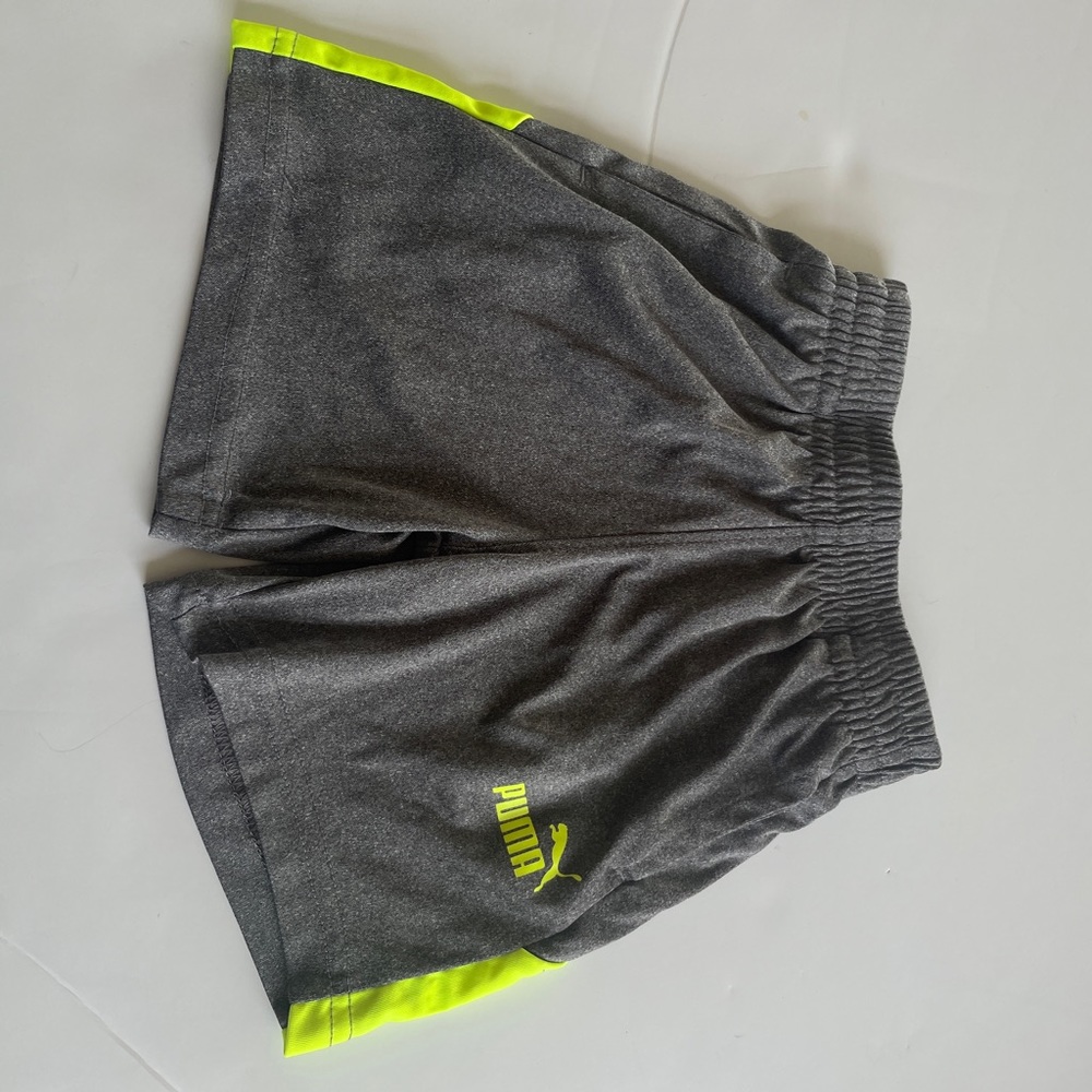 Puma Shorts - Picture 2 of 5